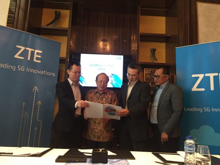 zte Leading 5G Tour 2018.  