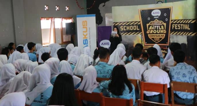 KASKUS Battleground OWSEM School Festival Sebarkan Edukasi Peluang Industri Gim Indonesia ke Pelajar SMA/SMK