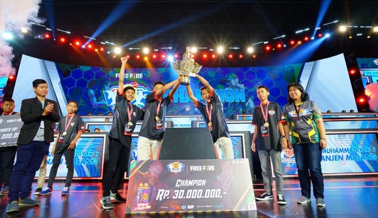 Juara Free Fire YNEC 2019