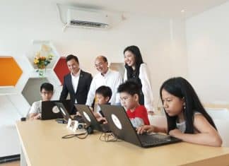 Transformasi Edukasi Di Era Digital Memperluas Akses Pembelajaran Computer Science Melalui Coding
